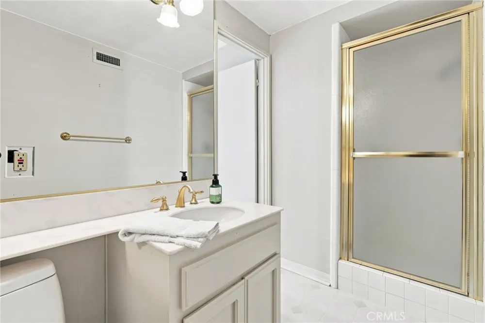 1026 Santiago Drive Newport Beach, CA 92660
