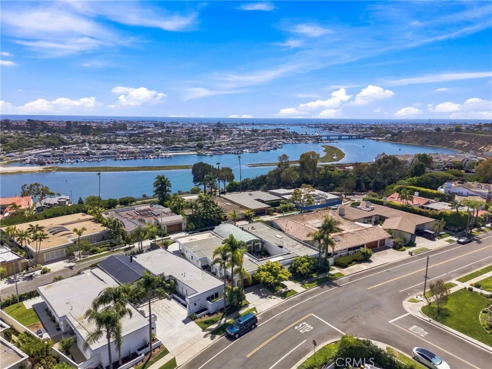 1026 Santiago Drive Newport Beach, CA 92660
