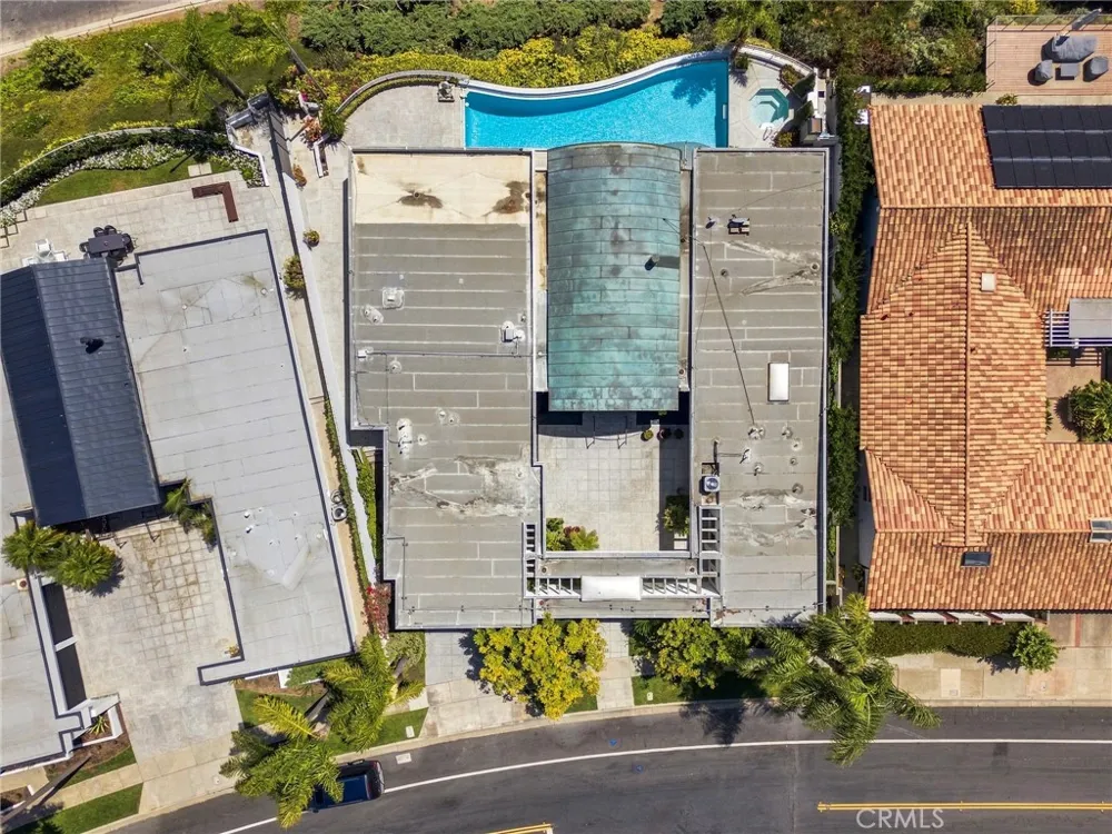 1026 Santiago Drive Newport Beach, CA 92660