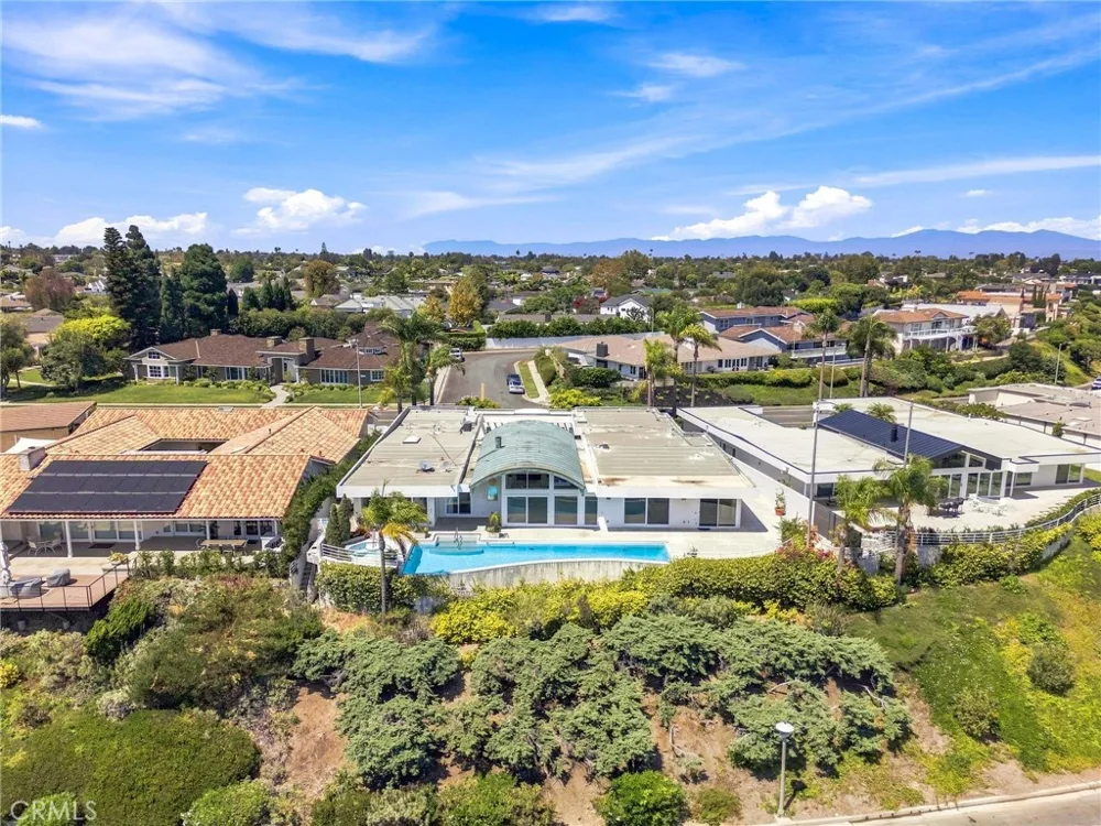 1026 Santiago Drive Newport Beach, CA 92660