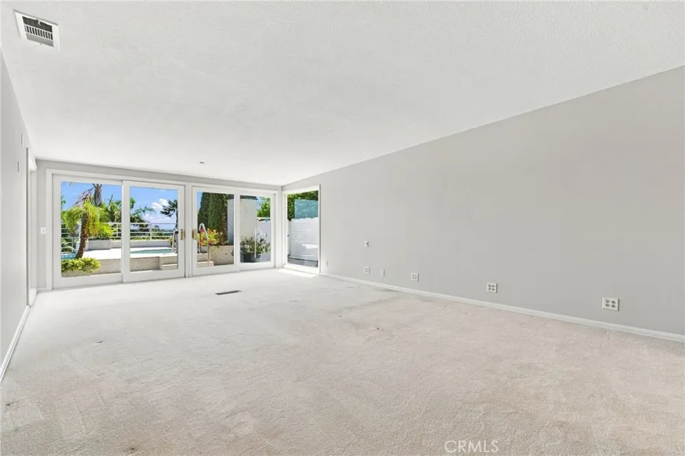 1026 Santiago Drive Newport Beach, CA 92660