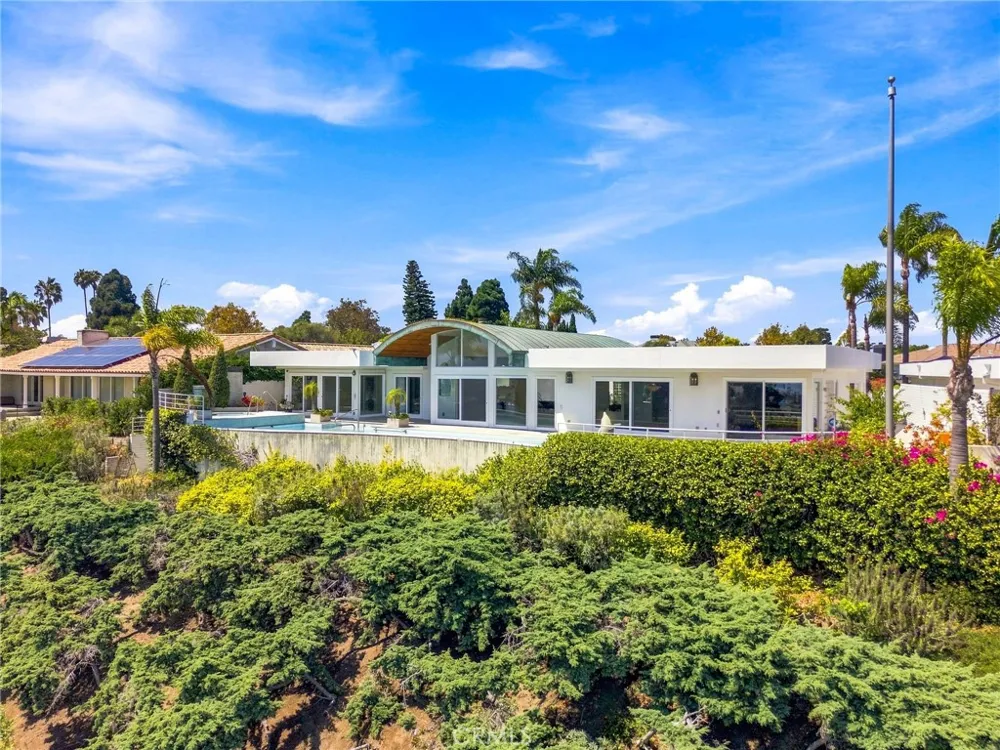 1026 Santiago Drive Newport Beach, CA 92660