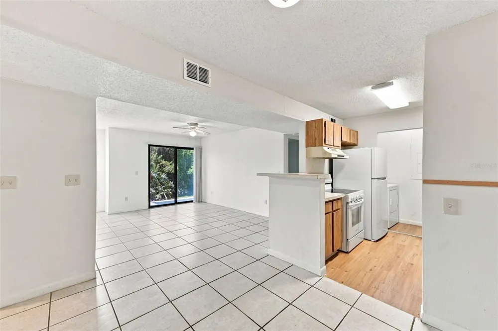 455 ALT 19 S #L200 Palm Harbor, FL 34683
