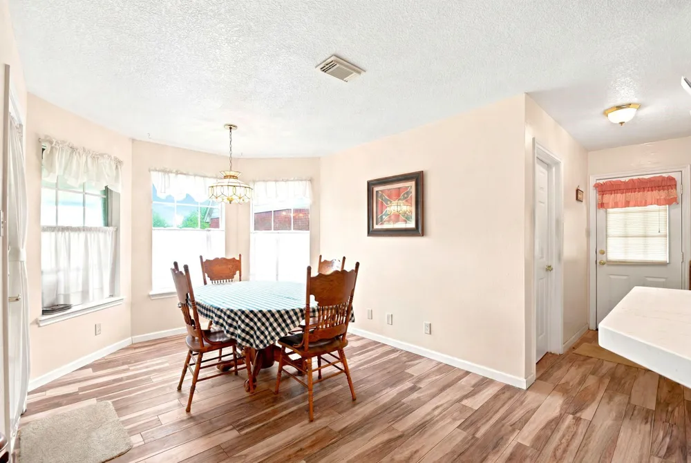 2203 Shouse Road Santa Fe, TX 77510