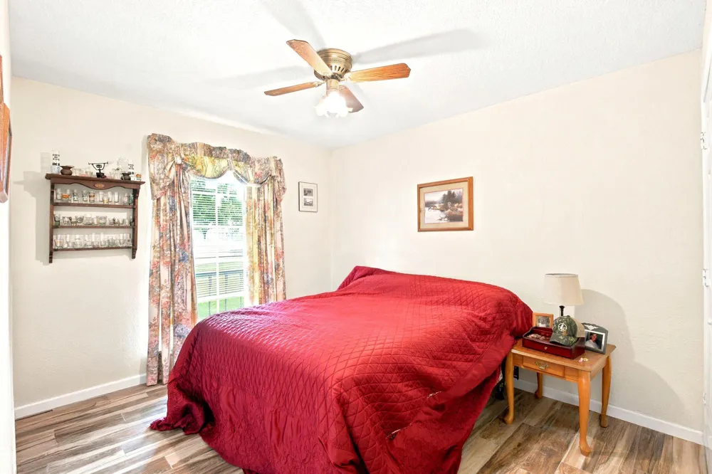 2203 Shouse Road Santa Fe, TX 77510