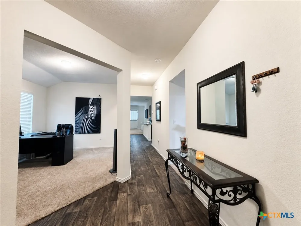 15304 Harkness Pass Austin, TX 78725