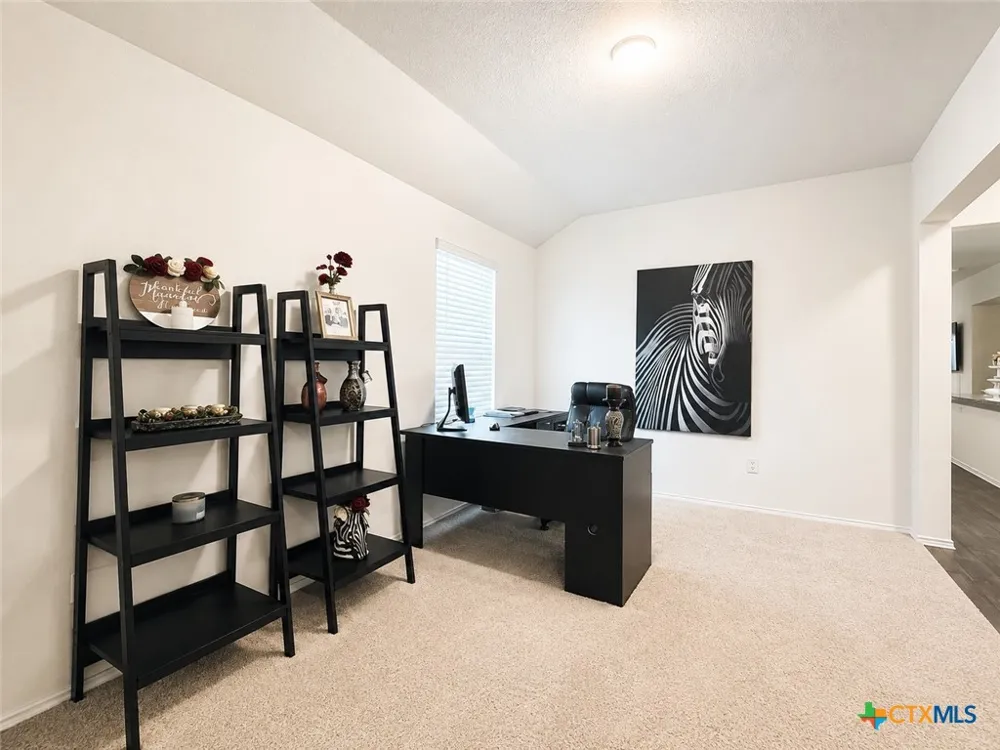 15304 Harkness Pass Austin, TX 78725