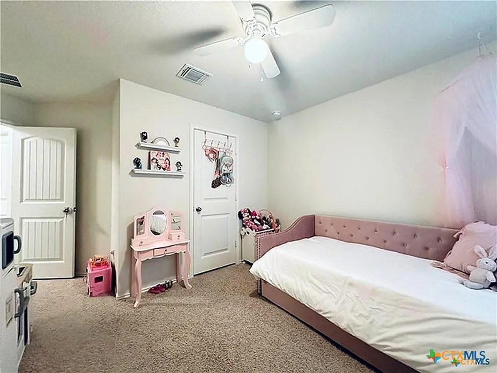 15304 Harkness Pass Austin, TX 78725