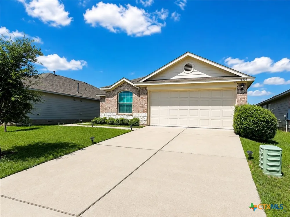 15304 Harkness Pass Austin, TX 78725