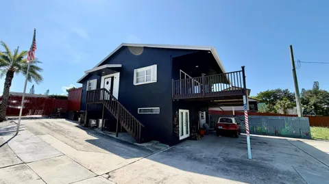 907 A STREET