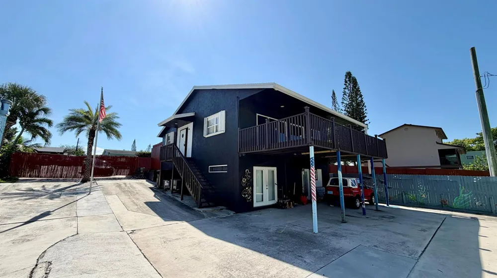907 A STREET 