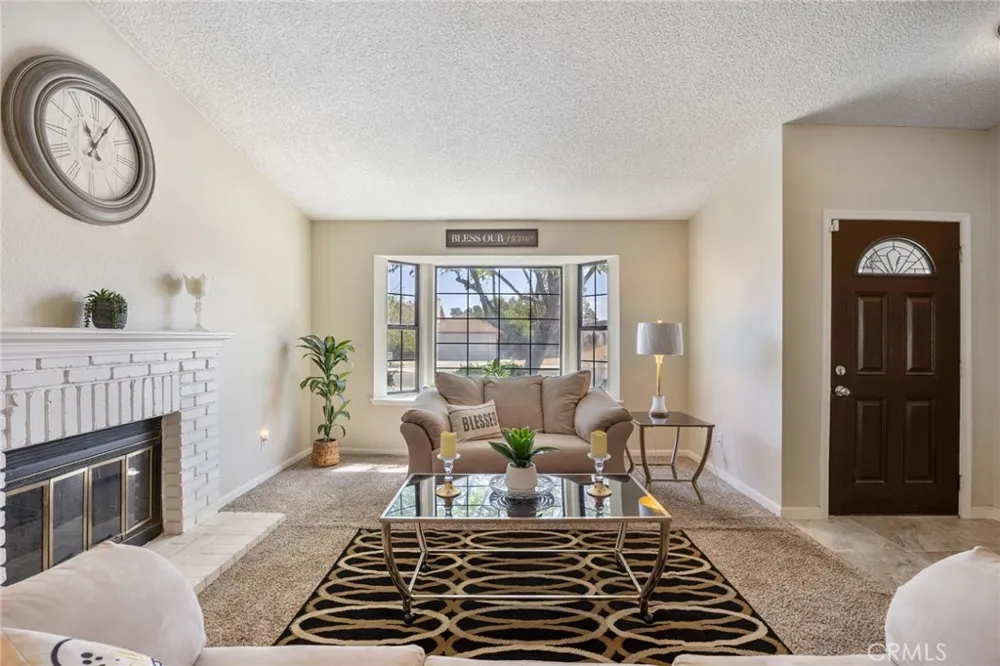 43039 Cromley Court Lancaster, CA 93534
