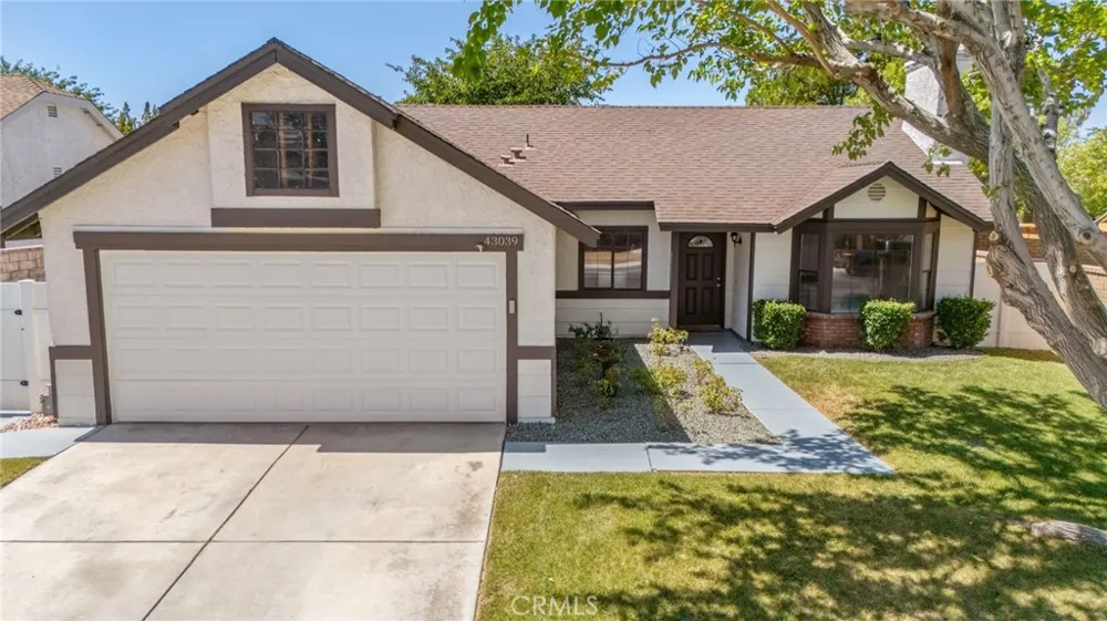 43039 Cromley Court Lancaster, CA 93534