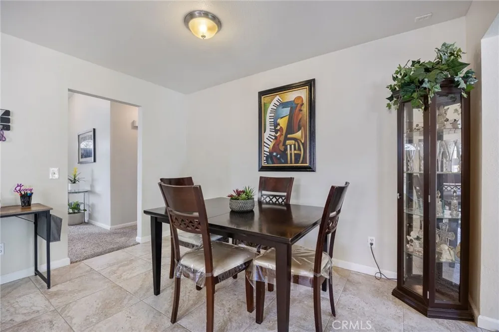 43039 Cromley Court Lancaster, CA 93534