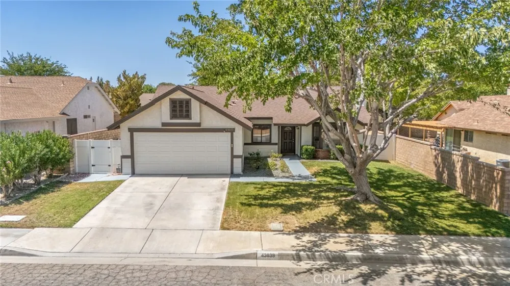 43039 Cromley Court Lancaster, CA 93534