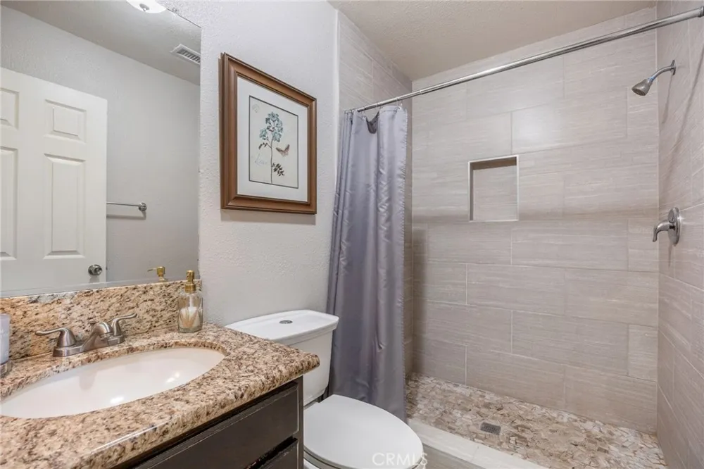 43039 Cromley Court Lancaster, CA 93534