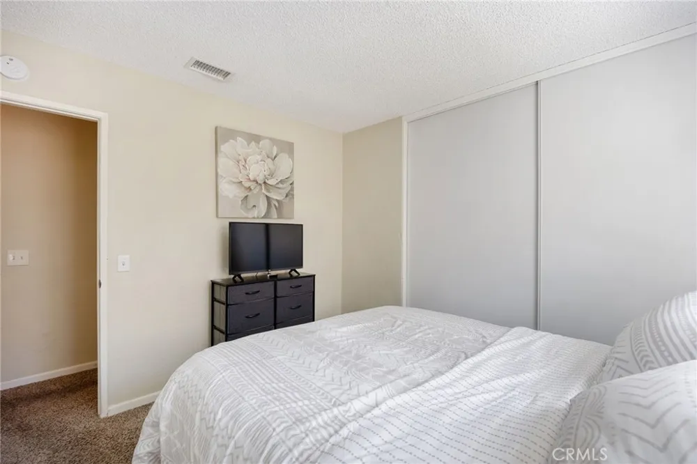 43039 Cromley Court Lancaster, CA 93534