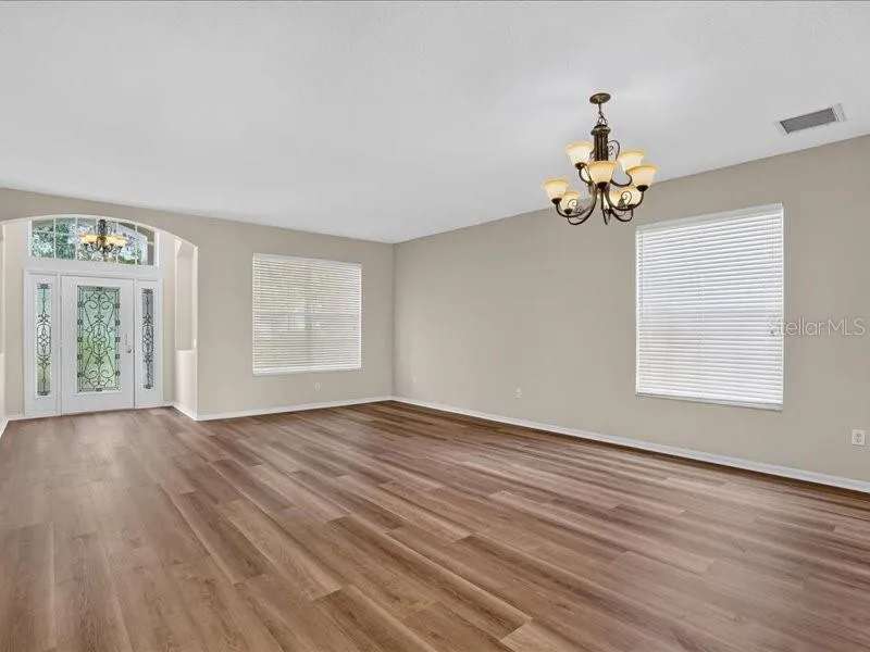 10420 LUCAYA DRIVE Tampa, FL 33647