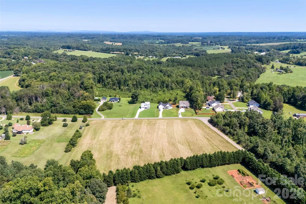 146 Rimrock Road Harmony, NC 28634