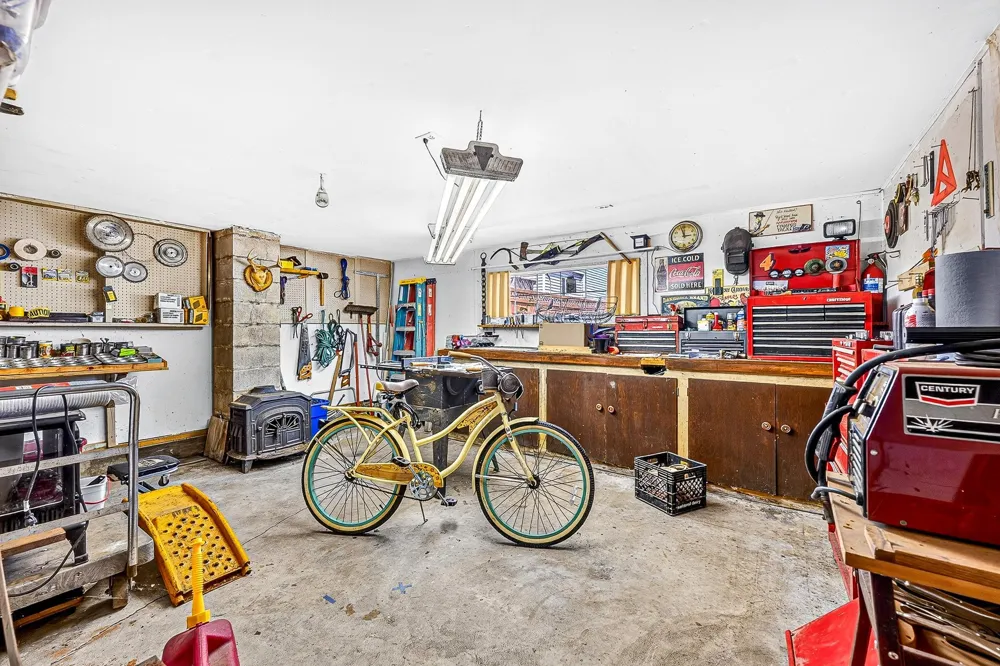 718 Broadway Street Superior, WI 54880