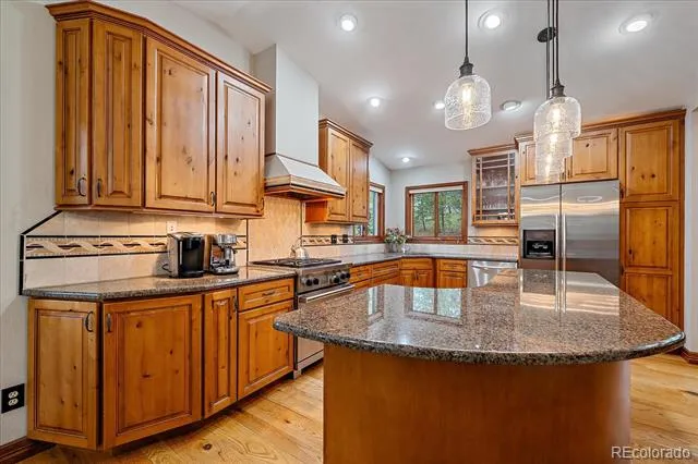 31353 Bermuda Dunes Drive Evergreen, CO 80439