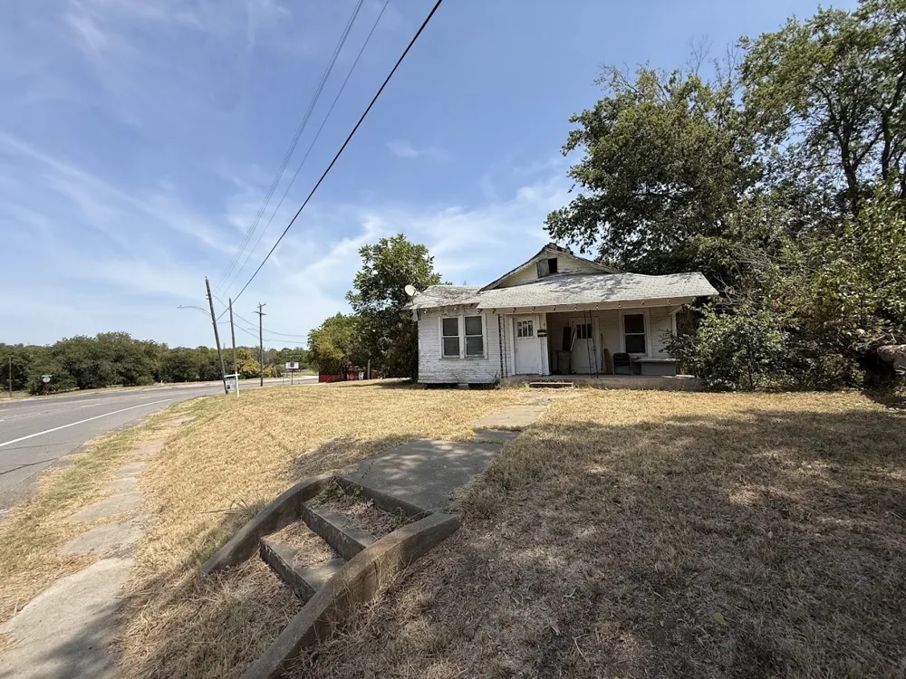 503 Abbott Hillsboro, TX 76645