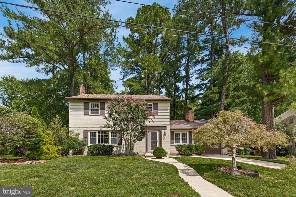 805 ROCK LANE Newark, DE 19713