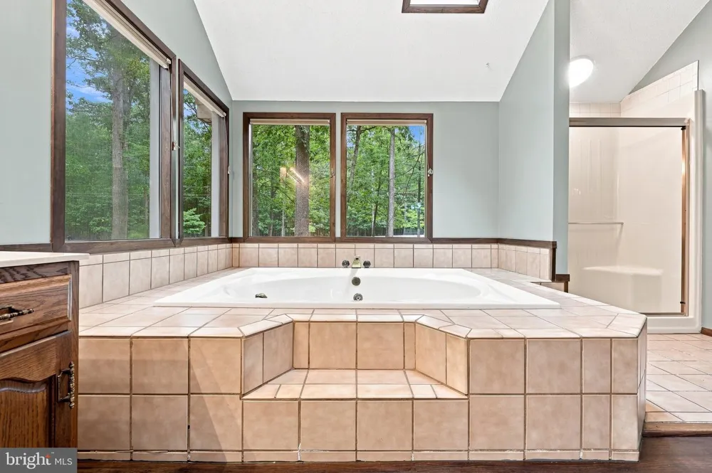 22 LISKEY LANE Hedgesville, WV 25427