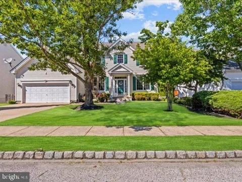 12 WHITFORD DRIVE