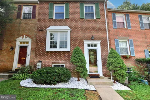 2629 EBONY ROAD