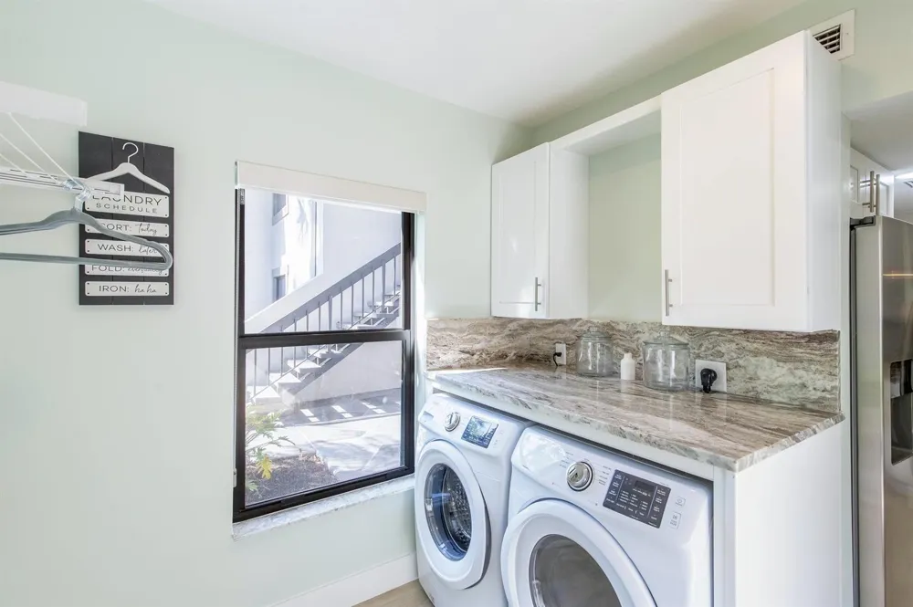 11267 Pond View B102 Drive #B102 Wellington, FL 33414