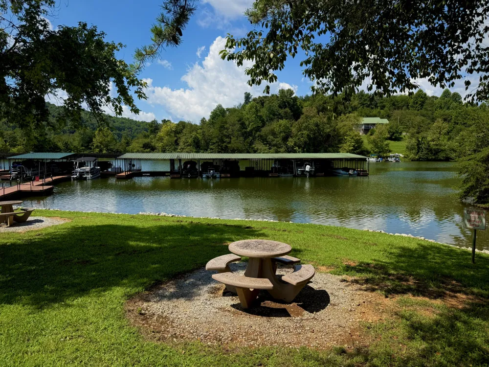 1 Serenity Dr Harriman, TN 37748