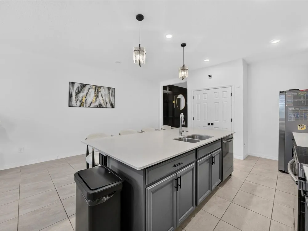 6982 TWILIGHT BAY DRIVE Winter Garden, FL 34787