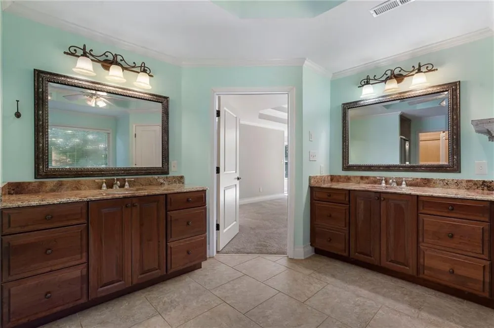 405 Island Cove Drive Newnan, GA 30263