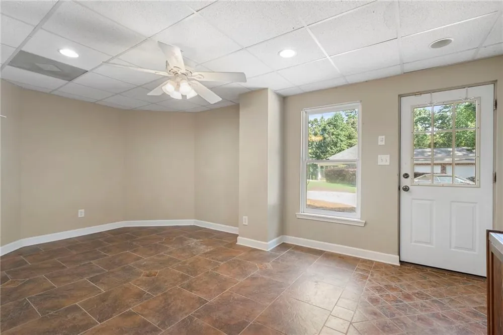 405 Island Cove Drive Newnan, GA 30263