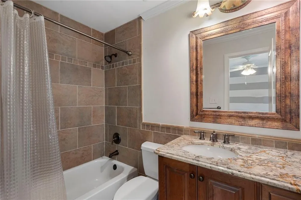405 Island Cove Drive Newnan, GA 30263
