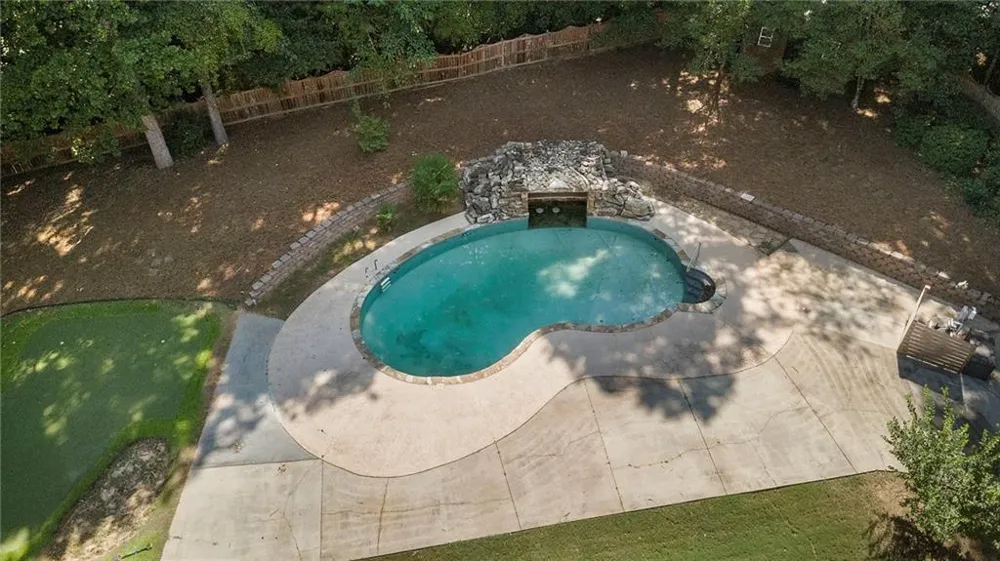 405 Island Cove Drive Newnan, GA 30263