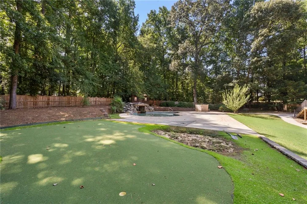 405 Island Cove Drive Newnan, GA 30263