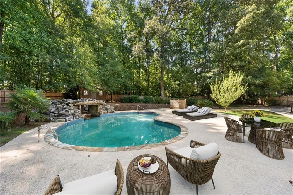 405 Island Cove Drive Newnan, GA 30263