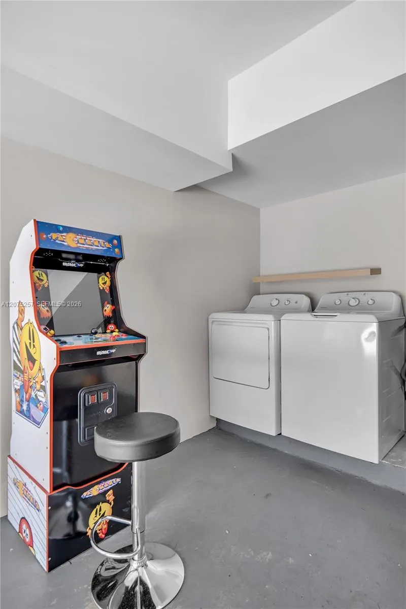 507 NW 8th Ave #2 Fort Lauderdale, FL 33311