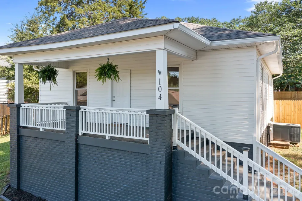 104 1st Avenue China Grove, NC 28023
