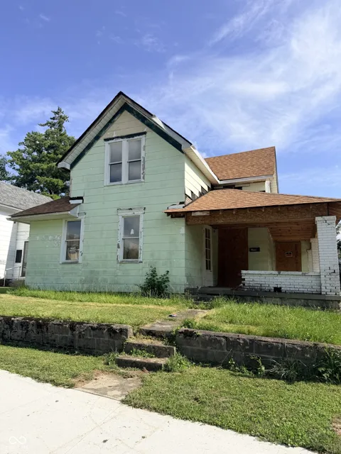 300 E North Street
