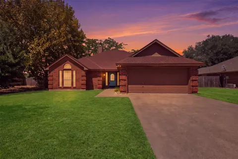 1507 Saddle Creek Court