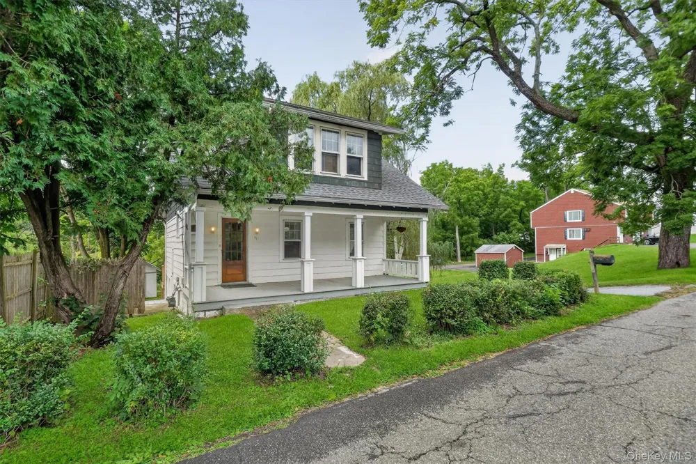 71 North Road Highland, NY 12528