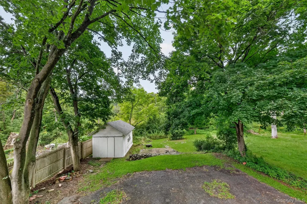 71 North Road Highland, NY 12528