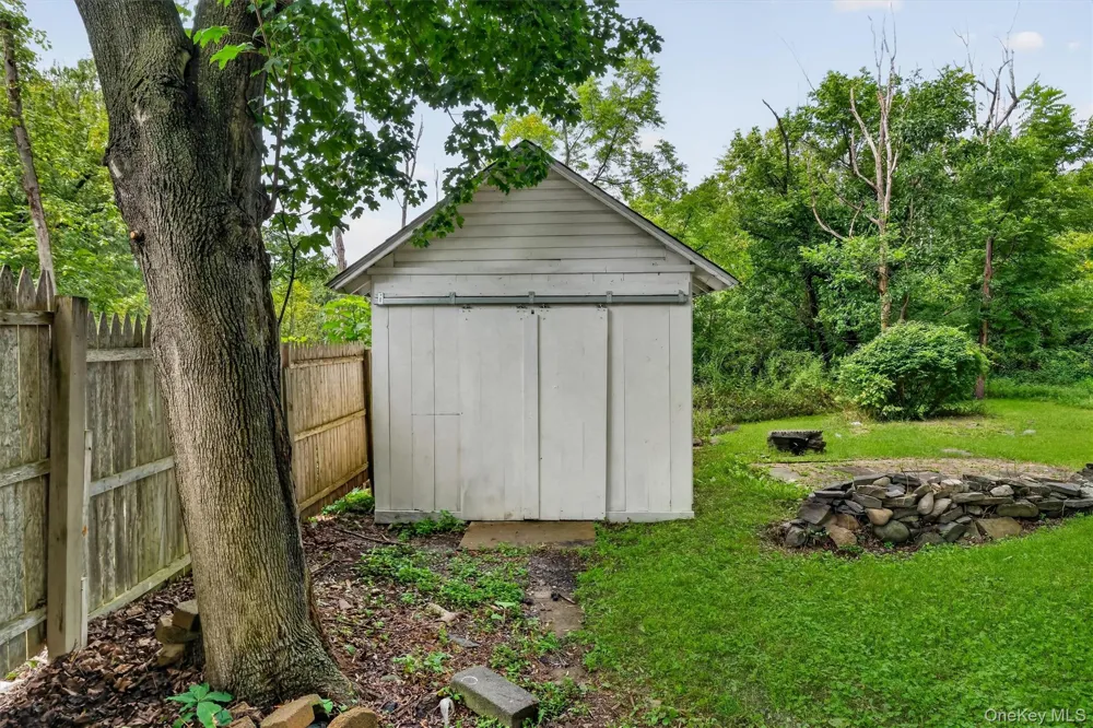 71 North Road Highland, NY 12528