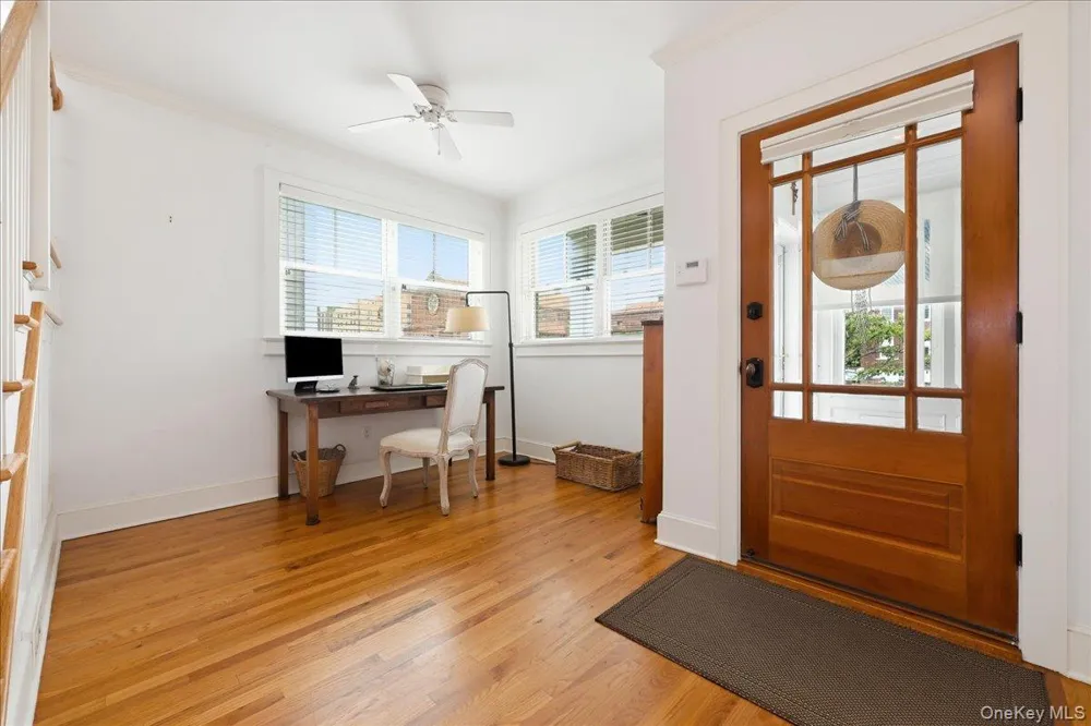 729 W Penn Street Long Beach, NY 11561