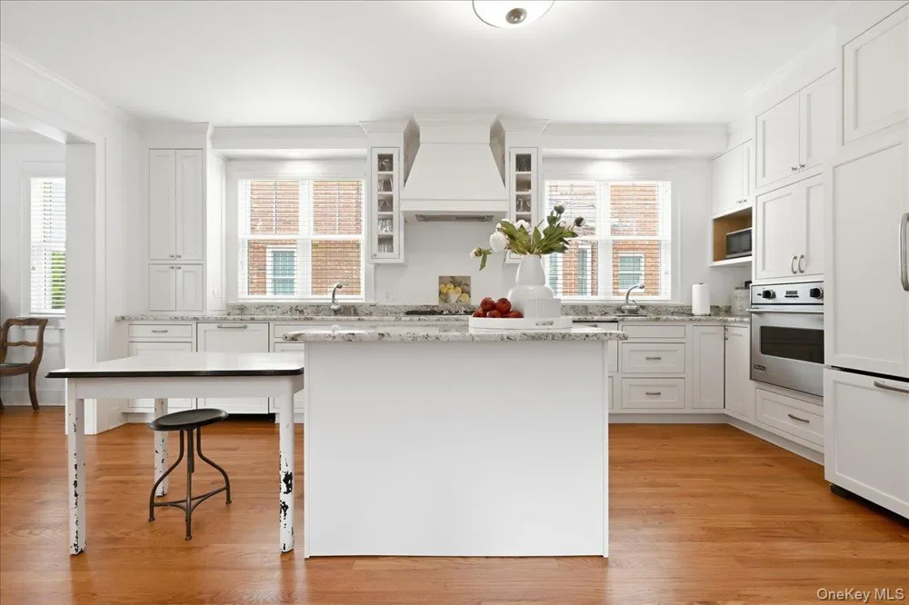 729 W Penn Street Long Beach, NY 11561