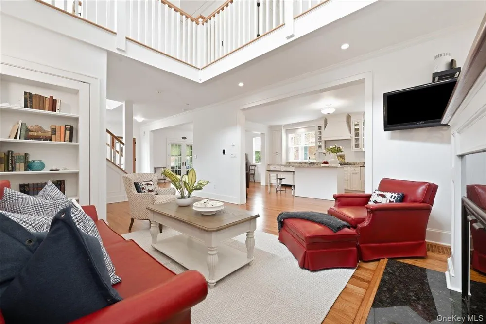 729 W Penn Street Long Beach, NY 11561