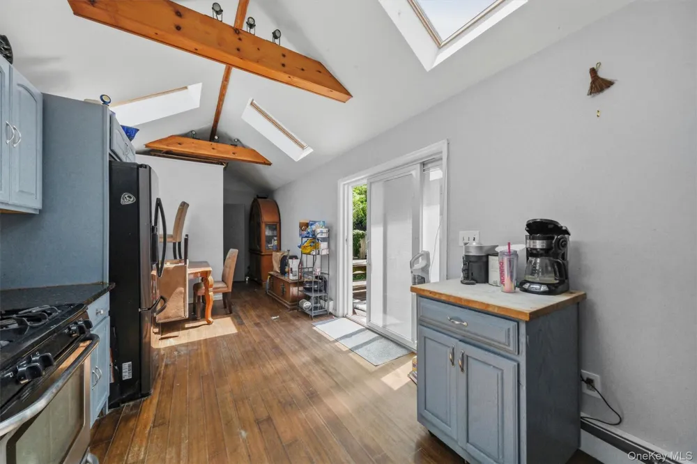 10 Dutchess Avenue Wappingers Falls, NY 12590